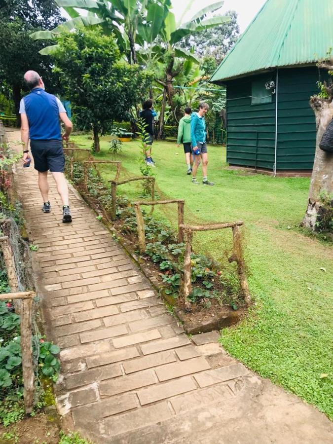 Songota Falls Lodge Arusha Esterno foto